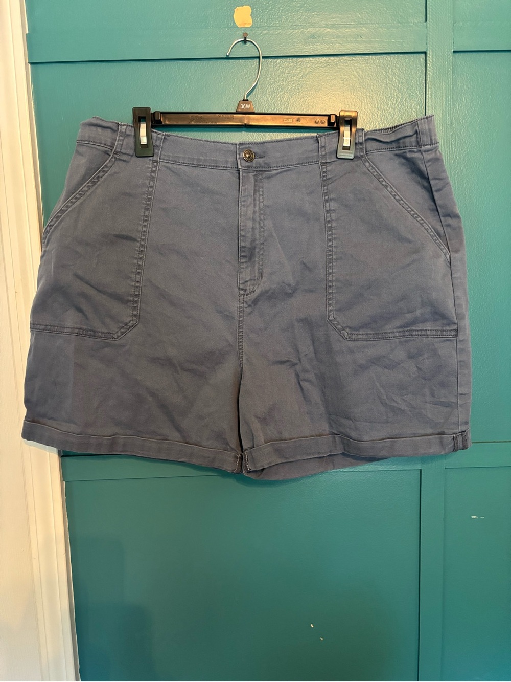 Gloria Vanderbilt Light Blue Cotton Cuffed Shorts with Elastic Waist Size XXL